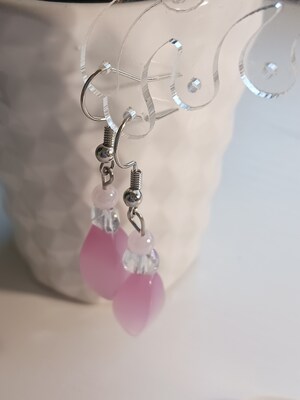 Pink glass bead dangly earring, dangly earrings, jewelry for women, handmade jewelry - image2
